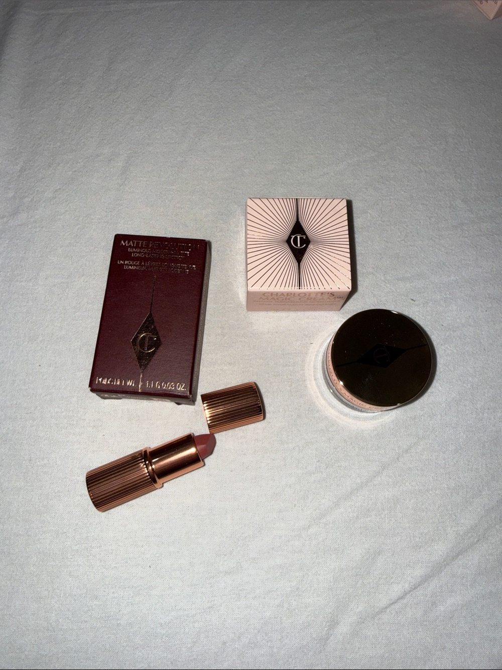 Charlotte Tilbury mini gift set